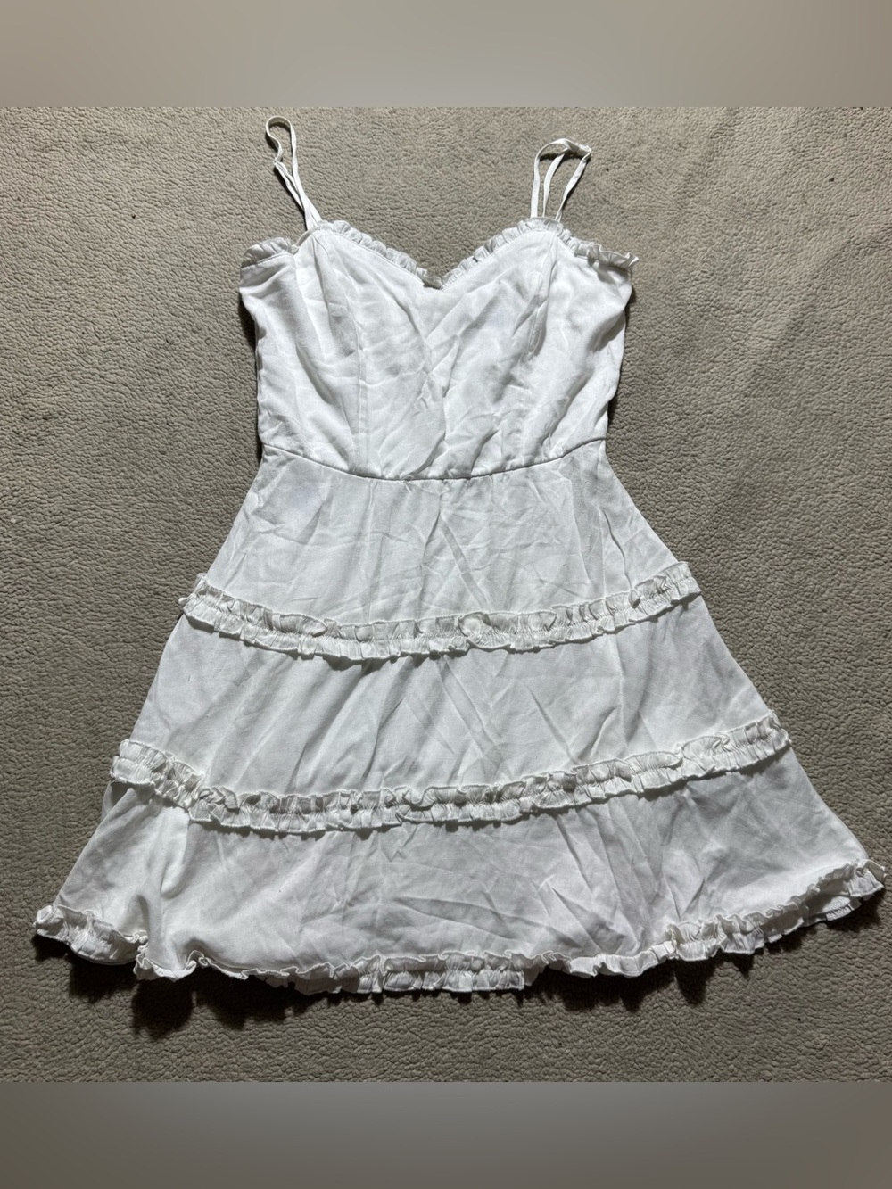 Trixxi Dress Womens Medium White Sleeveless Ruffle Mini‎ Sweetheart Neckline Top
